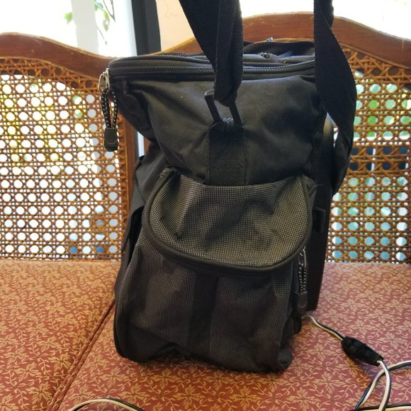 Working Koolatron D13 Soft Nylon Electric Cooler Hot Cold Dark Grey 12V Car Plug - Picture 3 of 9